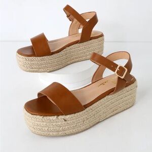 Lulus tan flatform espadrille sandals Size 8